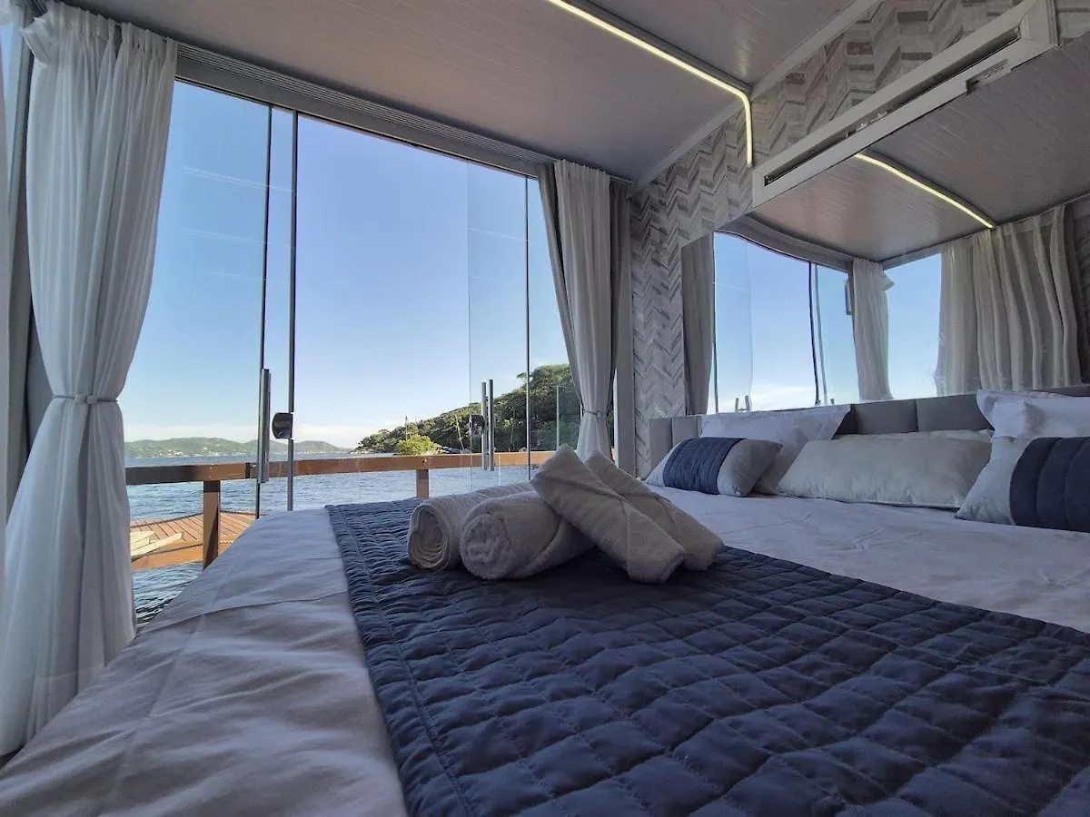 Hotel en barco Sky Summer Summer Boat Florianópolis Brasil
